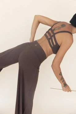 Indigo Luna New In Boxy Crop Carob