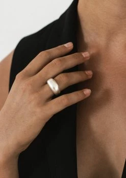 Wild Ivy Poise Ring Silver Best Sellers