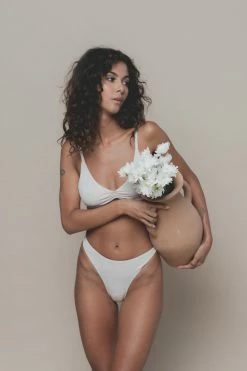 Indigo Luna Layla Bralette Pearl New In