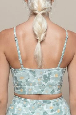 Indigo Luna Best Sellers Vayū Crop Viola Olive