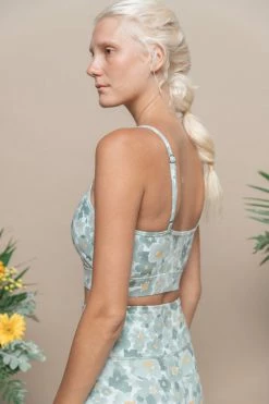 Indigo Luna Best Sellers Vayū Crop Viola Olive