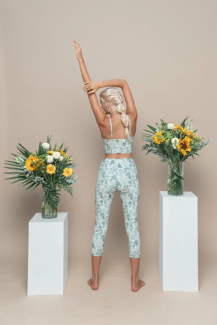 Indigo Luna Best Sellers Vayū Crop Viola Olive