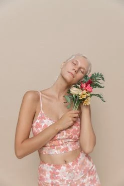 Indigo Luna Best Sellers Vayลซ Crop Viola Blush