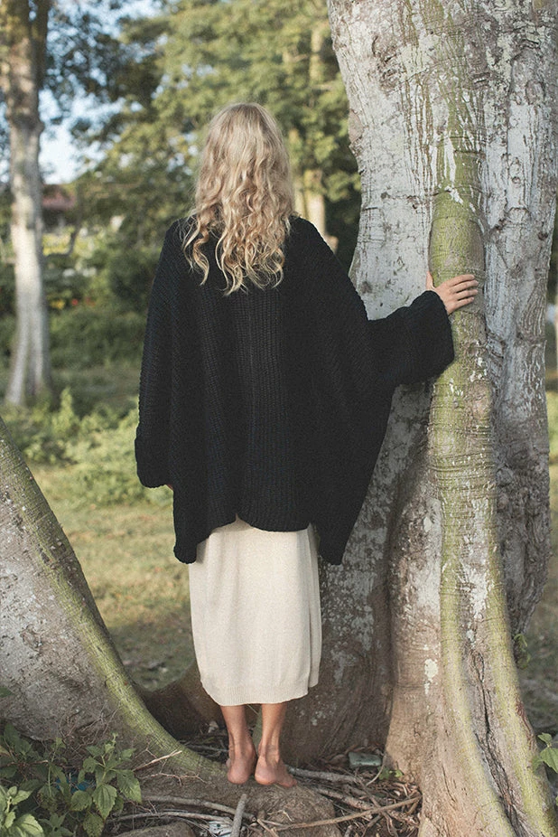 Indigo Luna New In Tuula Poncho Black