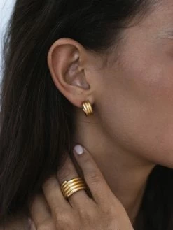 Wild Ivy Eternity Earrings Gold